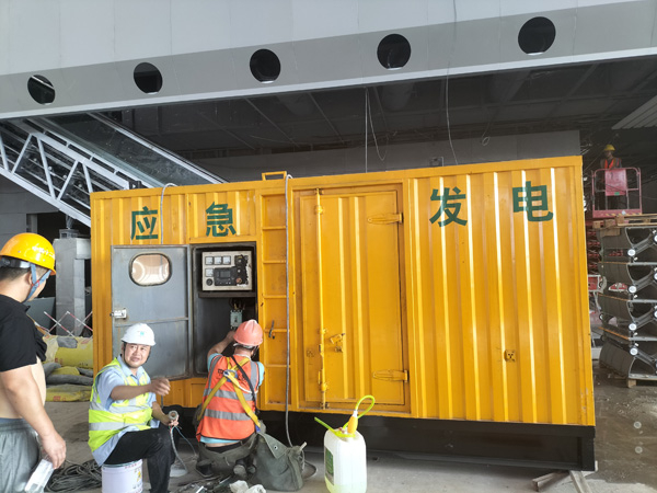 唐河怎样判断空气滤清器是否需要更换？